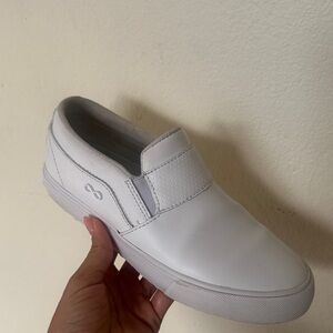 Nurse infinity shoes size 6